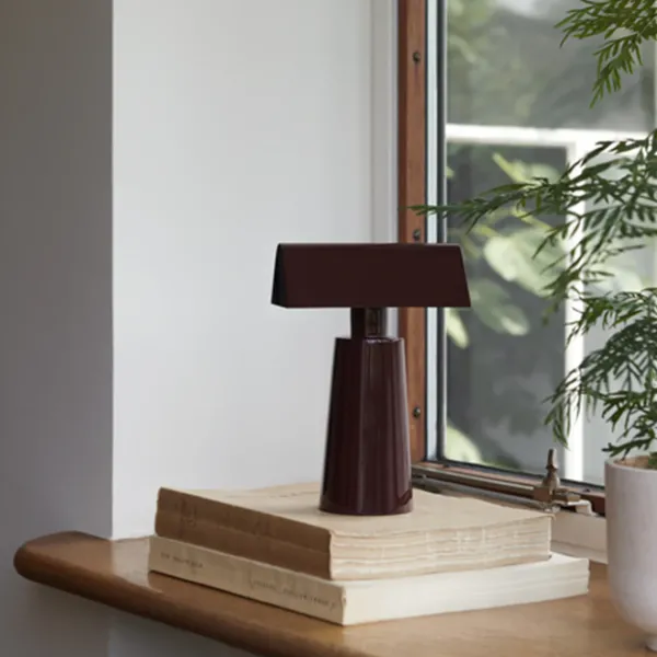 Lampe De Table Caret Mf1 H 22Cm - Bordeaux Fonce-And Tradition Clearance